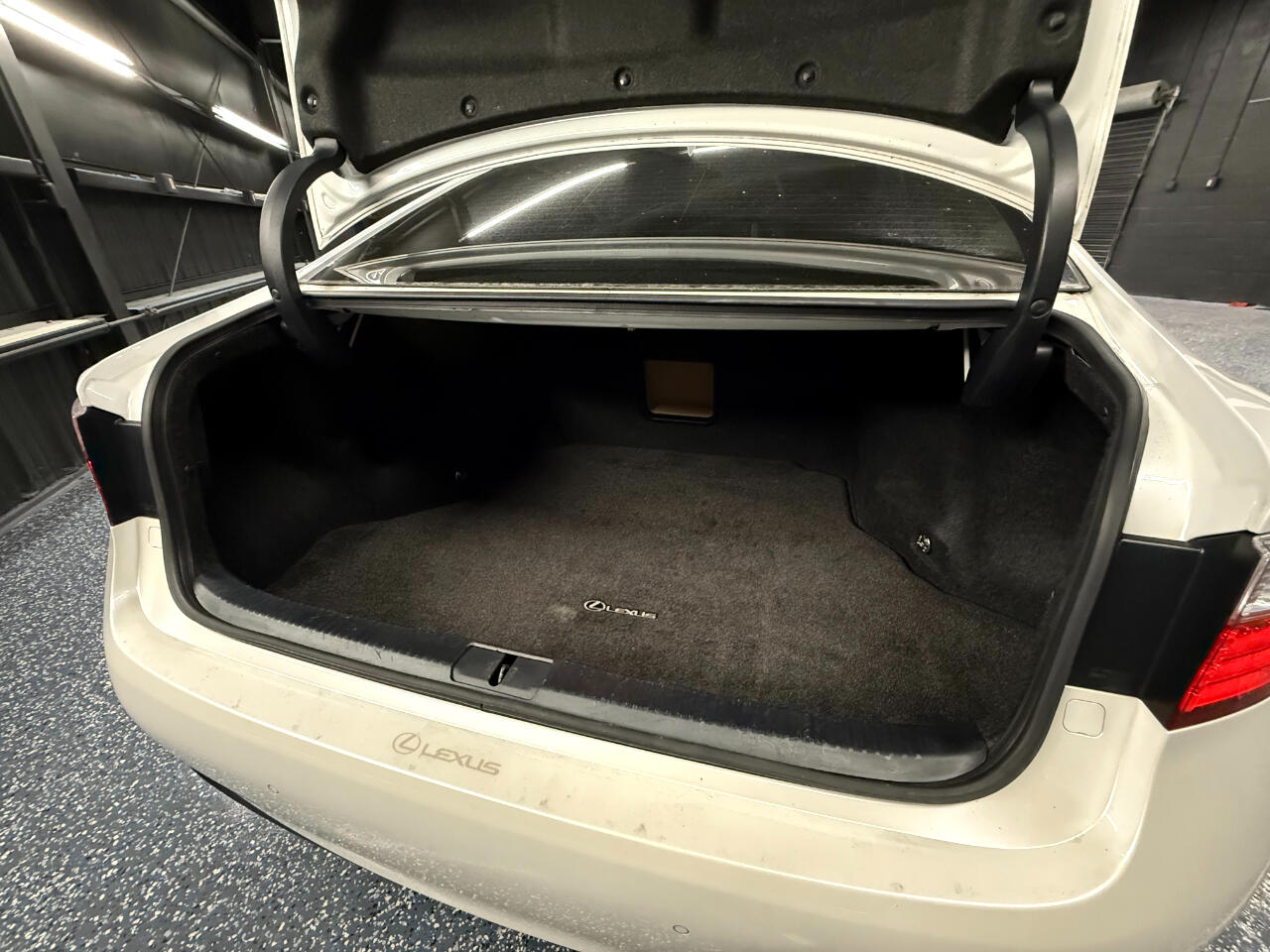 Lexus ES 350 4dr Sdn 2013