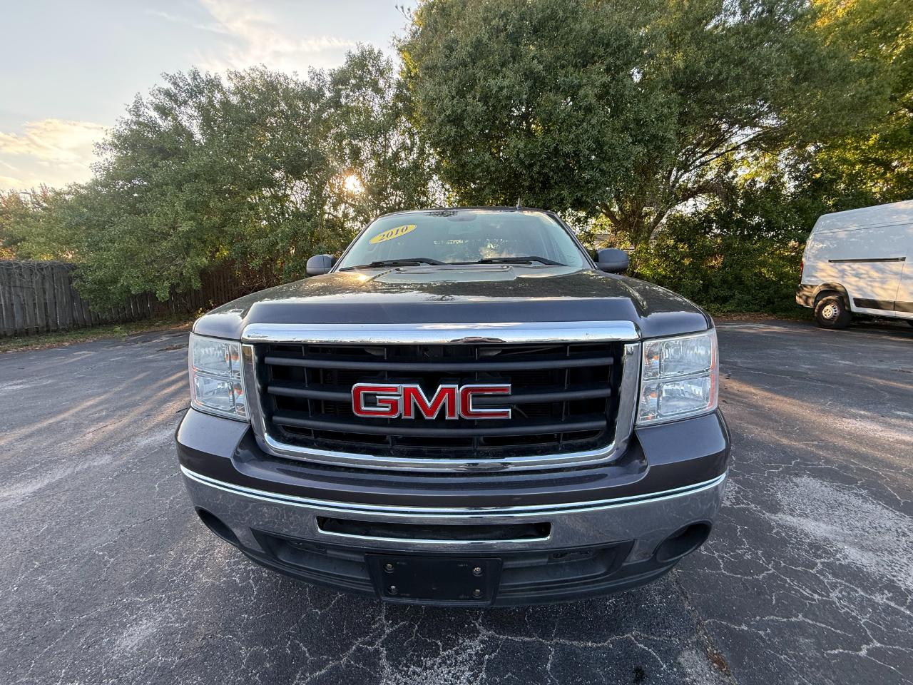 GMC Sierra 1500 2WD Crew Cab 143.5" SLE 2010