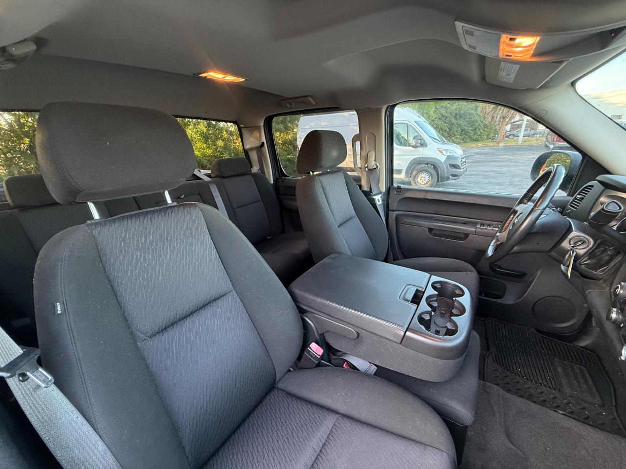 GMC Sierra 1500 2WD Crew Cab 143.5" SLE 2010