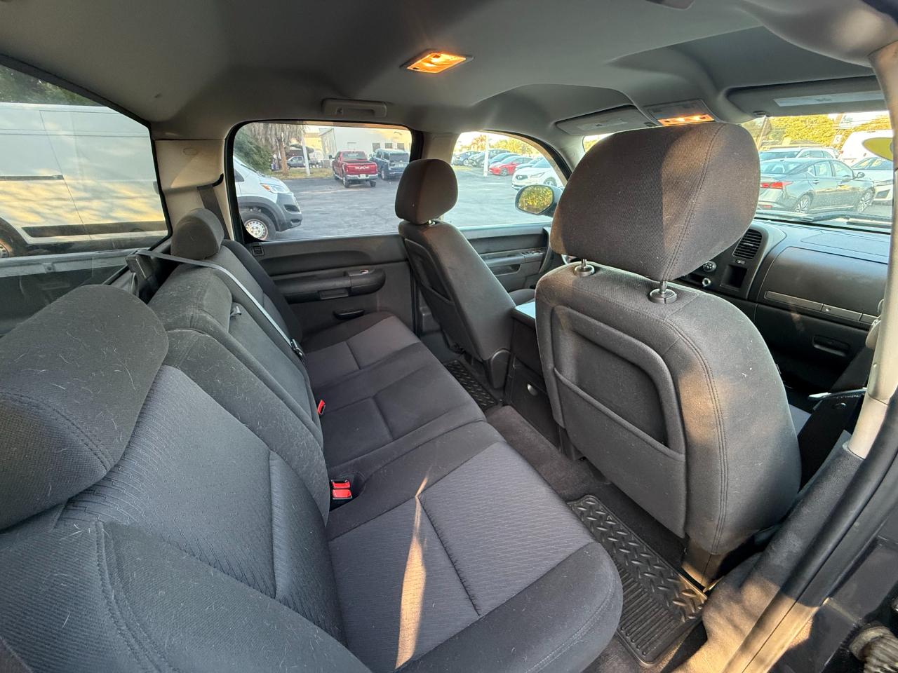 GMC Sierra 1500 2WD Crew Cab 143.5" SLE 2010