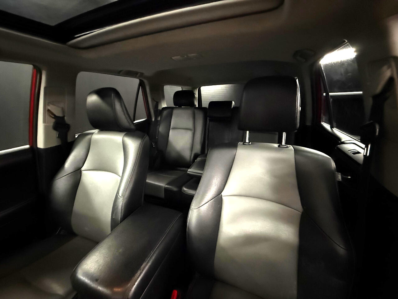 Toyota 4Runner SR5 Premium 2WD (Natl) 2017