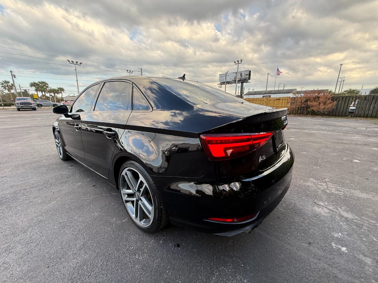 Audi A3 Sedan Premium 40 TFSI 2019