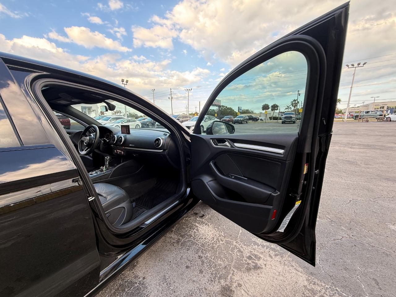 Audi A3 Sedan Premium 40 TFSI 2019