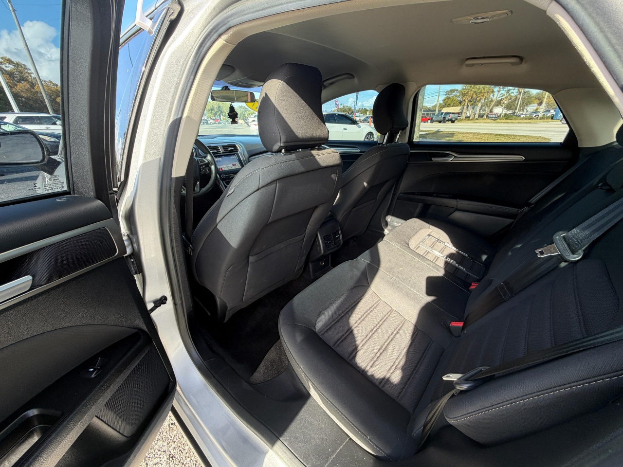 Ford Fusion SE FWD 2017