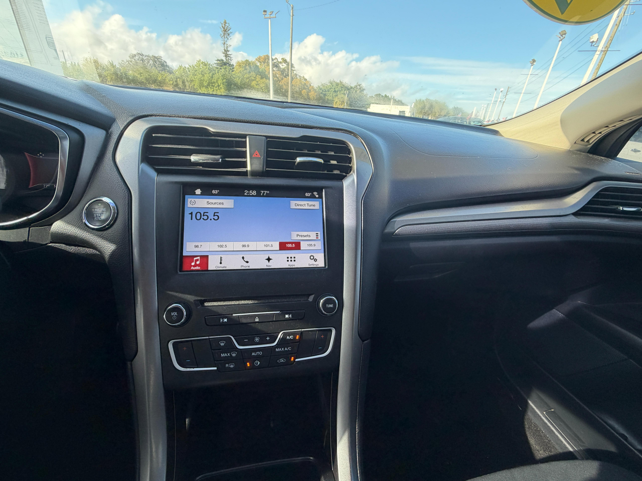 Ford Fusion SE FWD 2017