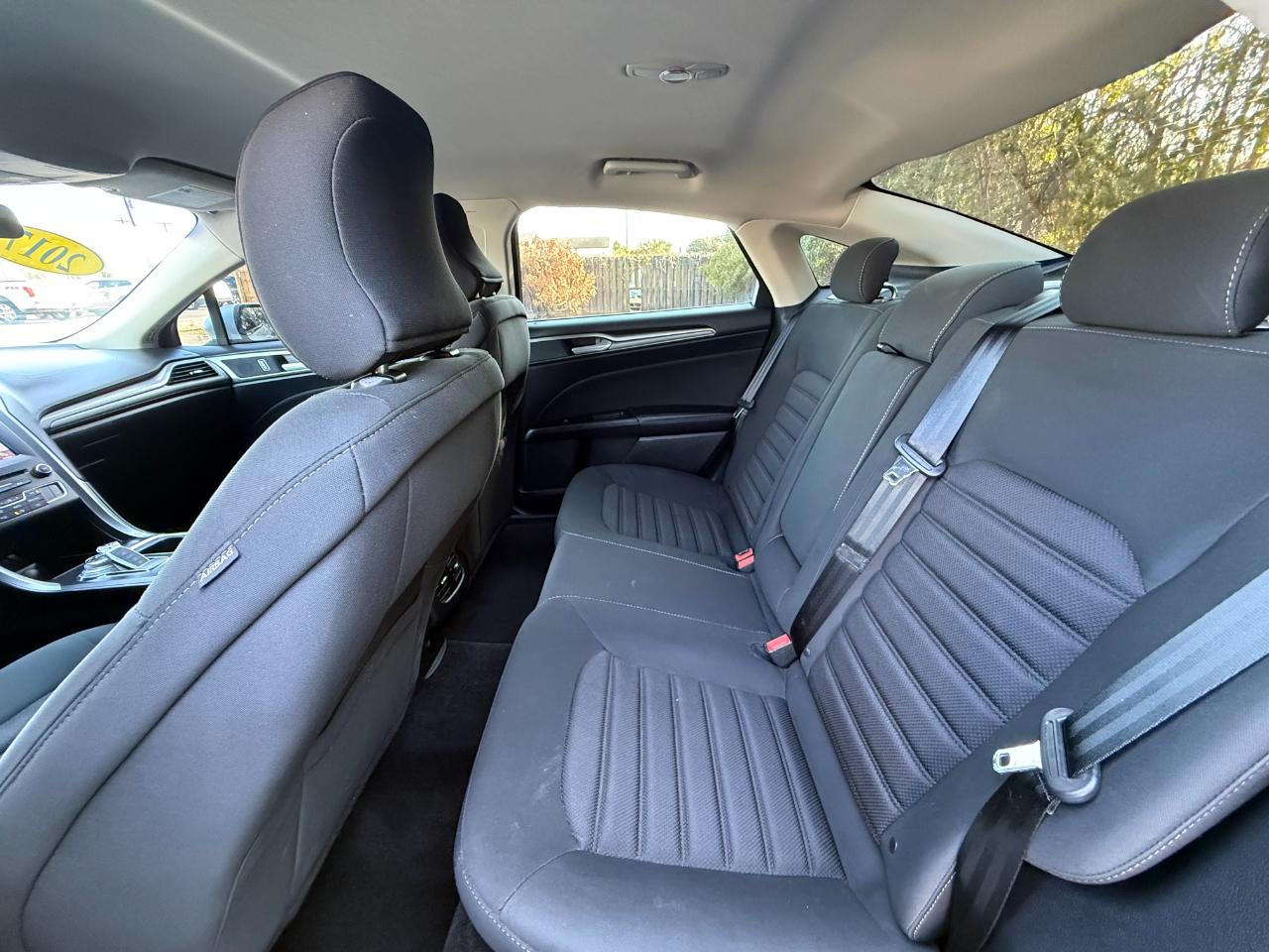 Ford Fusion SE FWD 2017