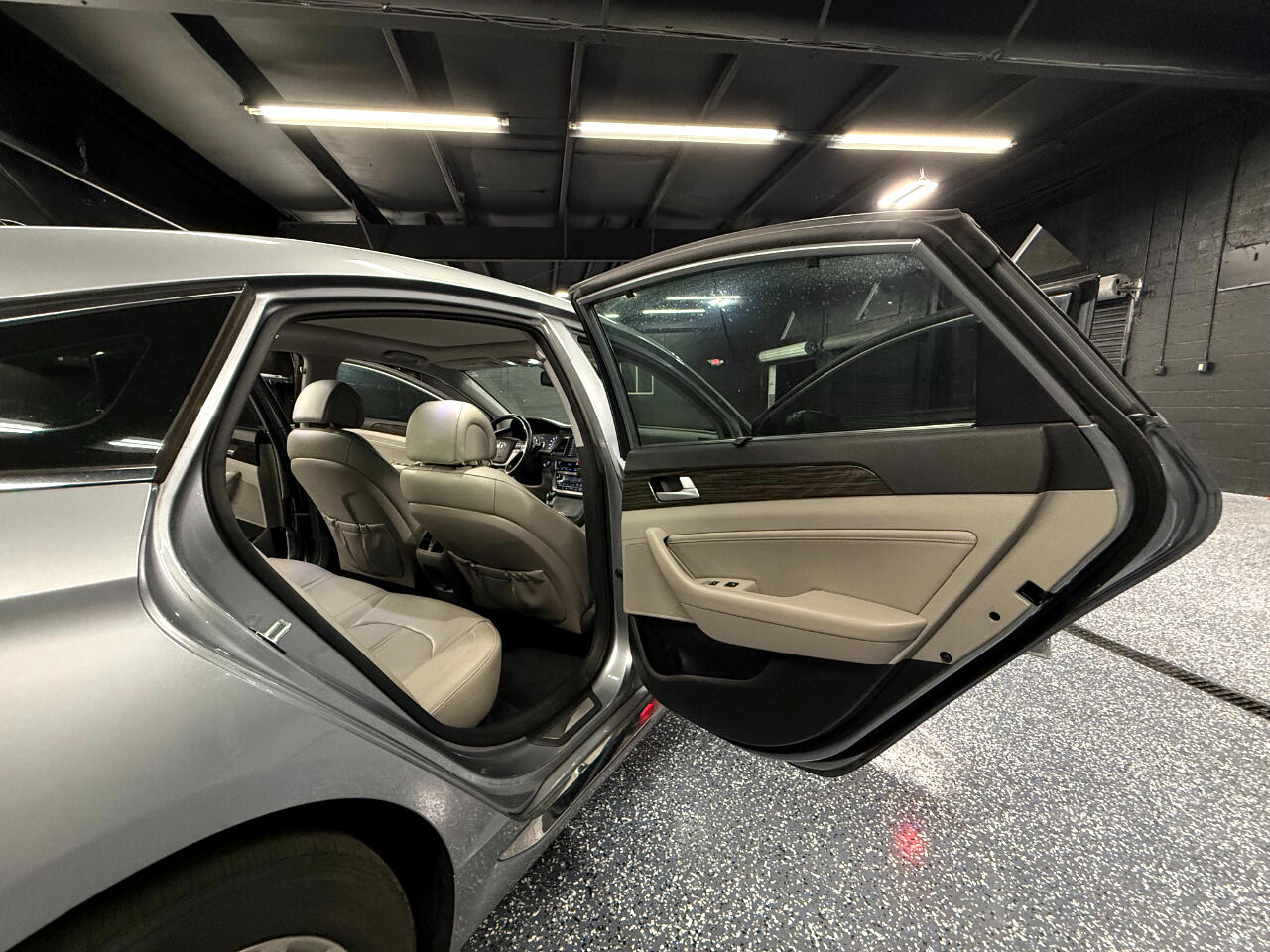 Hyundai Sonata 4dr Sdn 2.4L Limited 2015