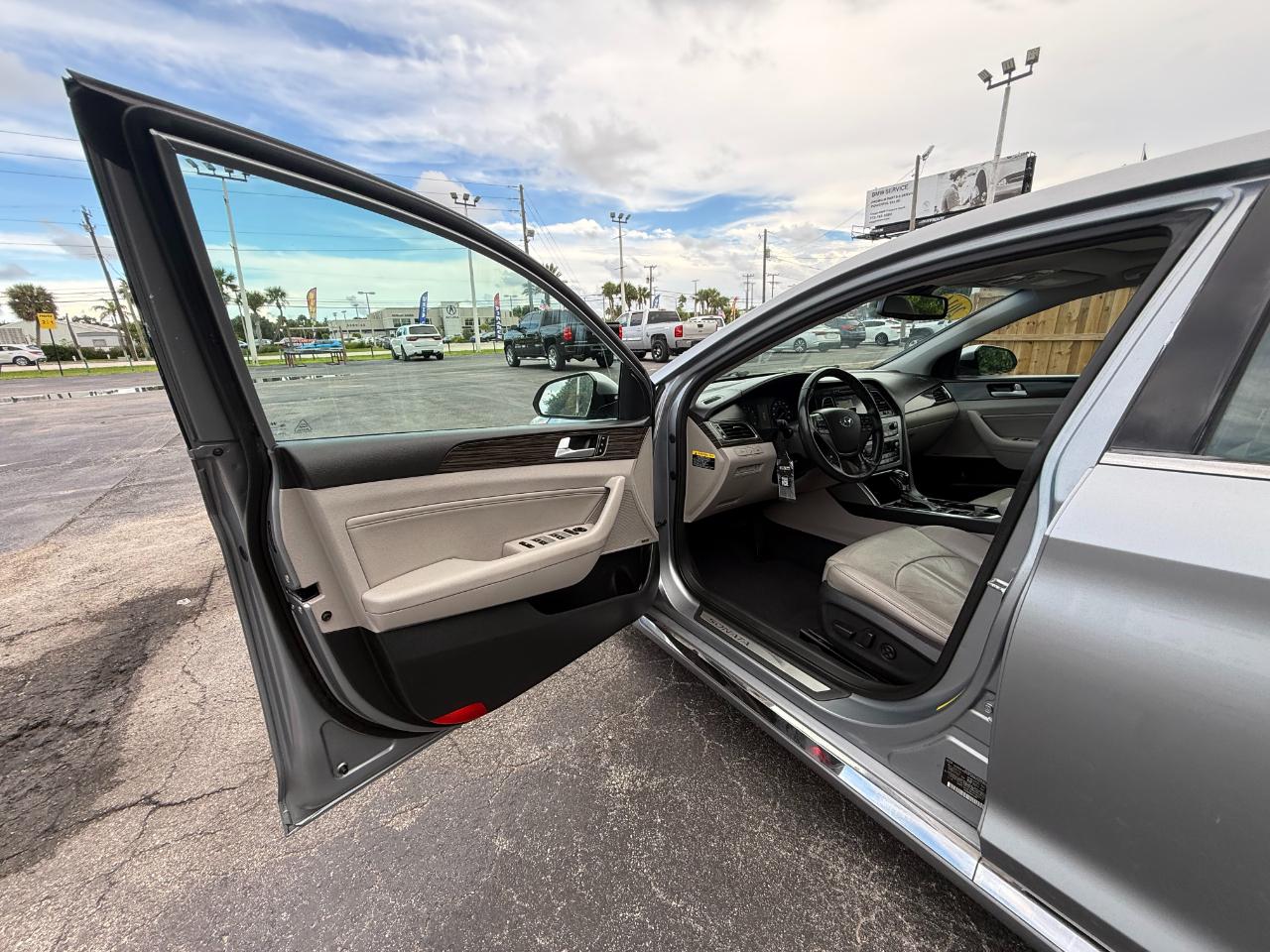 2015 Hyundai Sonata Limited - Photo 9