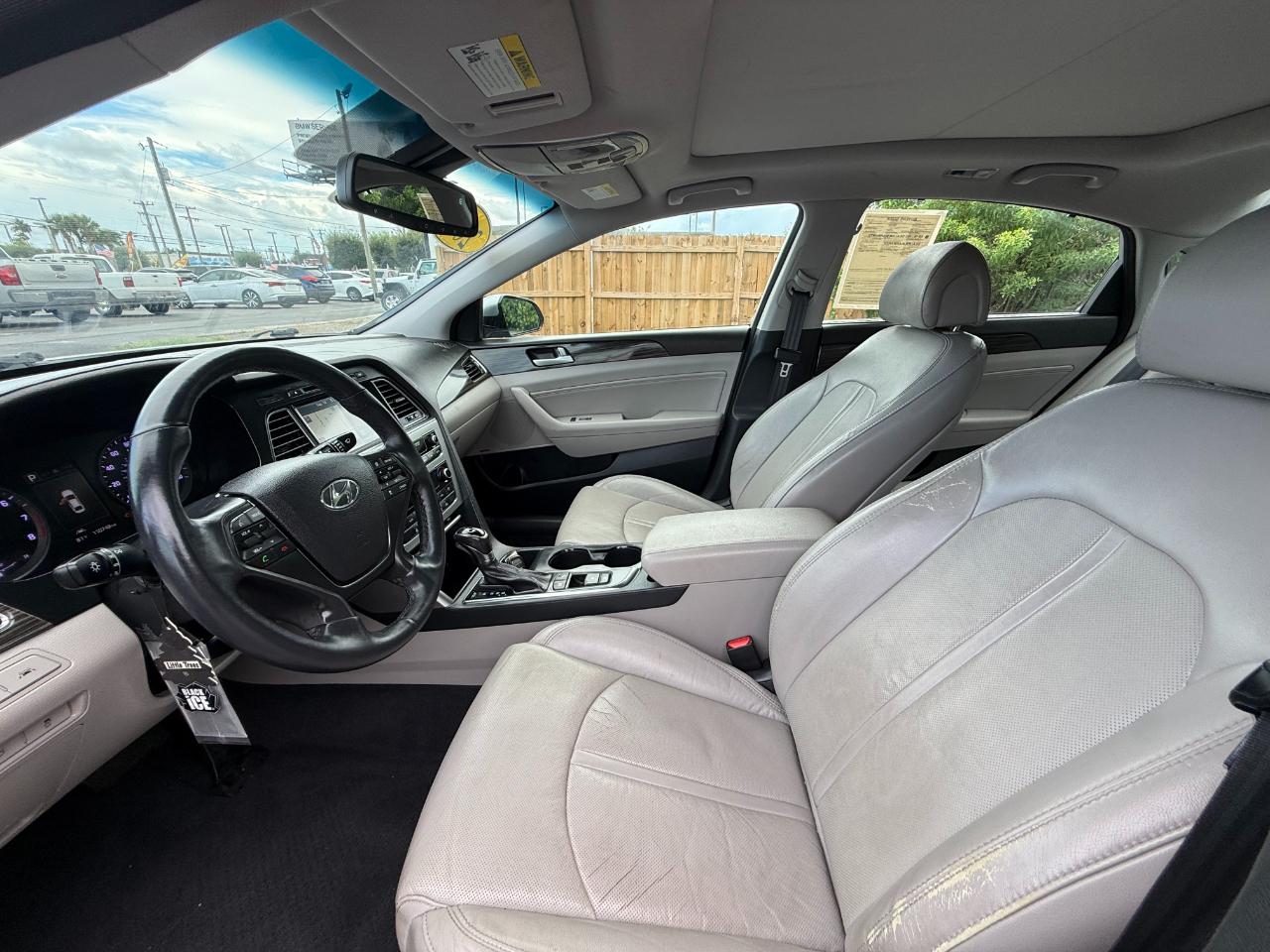 2015 Hyundai Sonata Limited - Photo 14