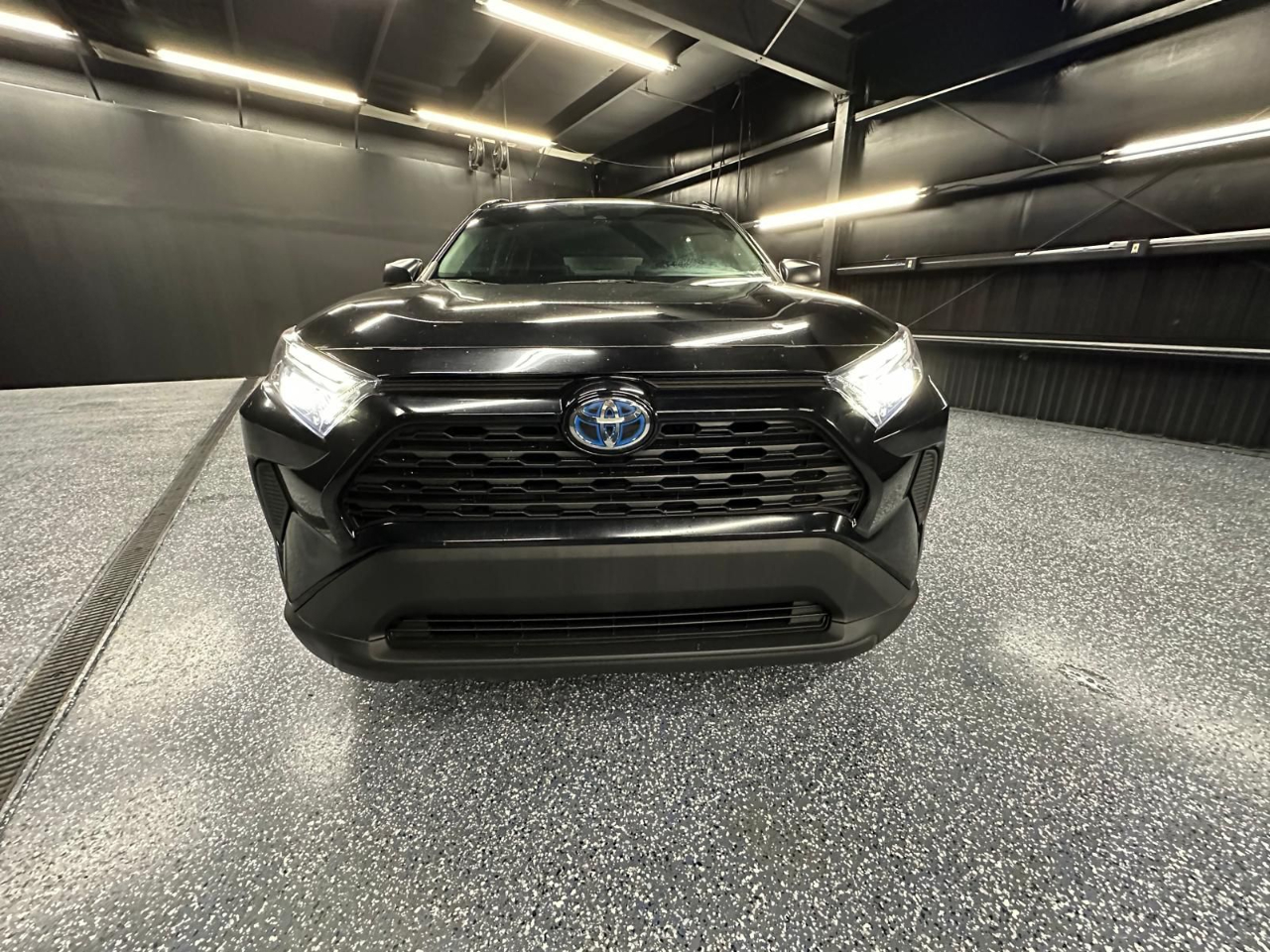 Toyota RAV4 Hybrid LE 2023