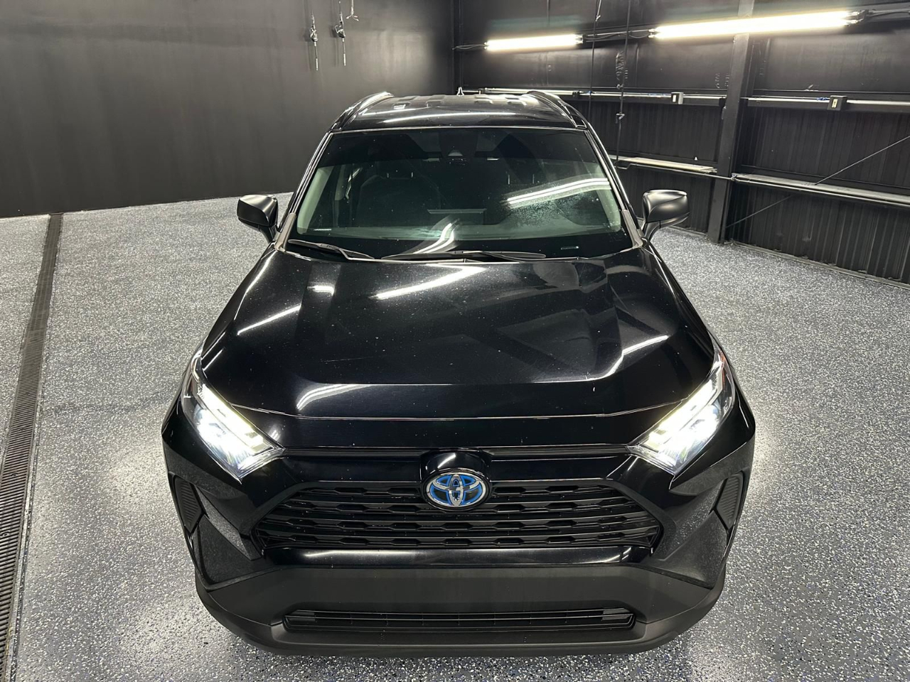 Toyota RAV4 Hybrid LE 2023
