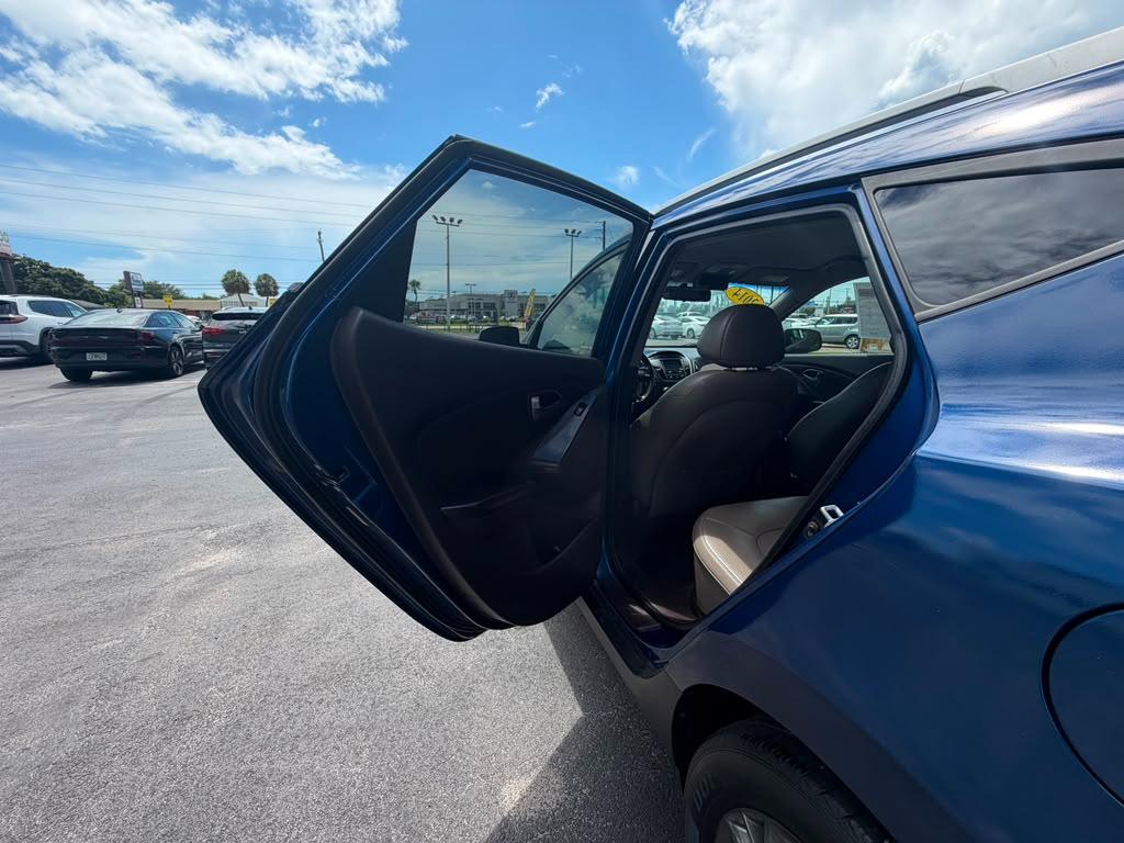 Hyundai Tucson FWD 4dr SE 2014