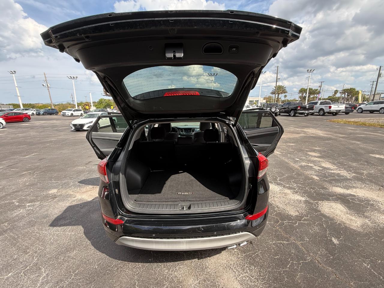 Hyundai Tucson Value FWD 2018