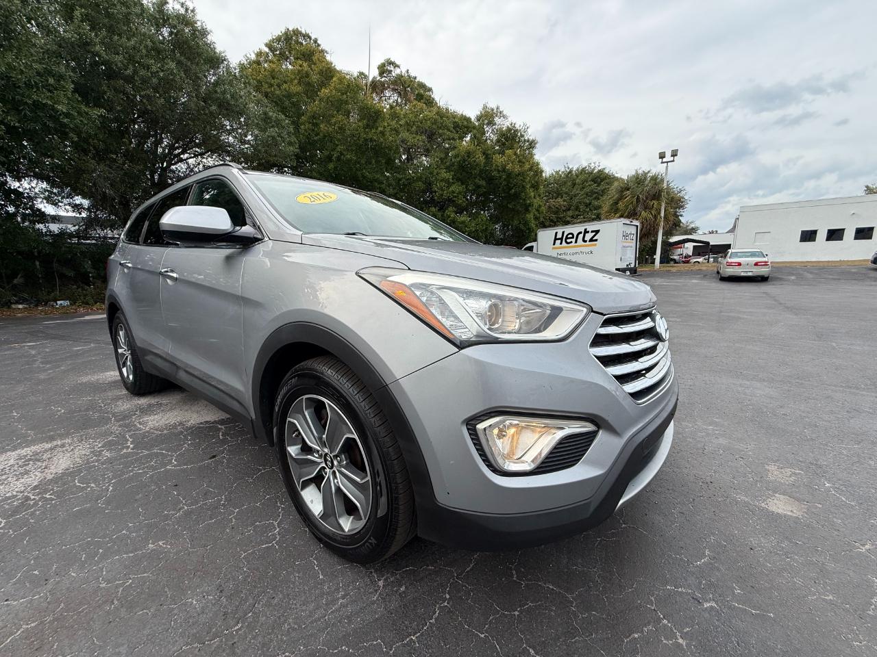 Hyundai Santa Fe AWD 4dr SE 2016
