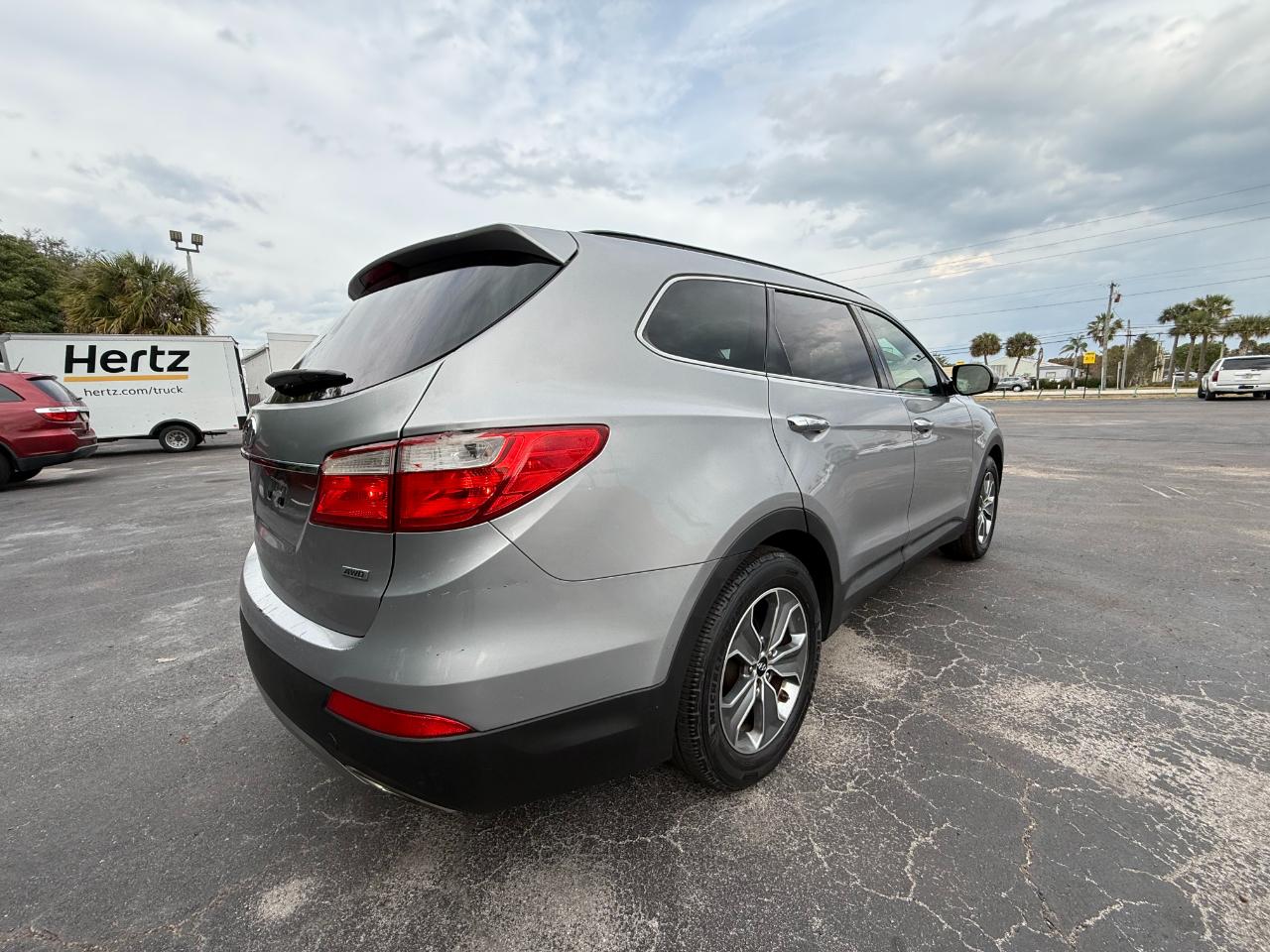 Hyundai Santa Fe AWD 4dr SE 2016