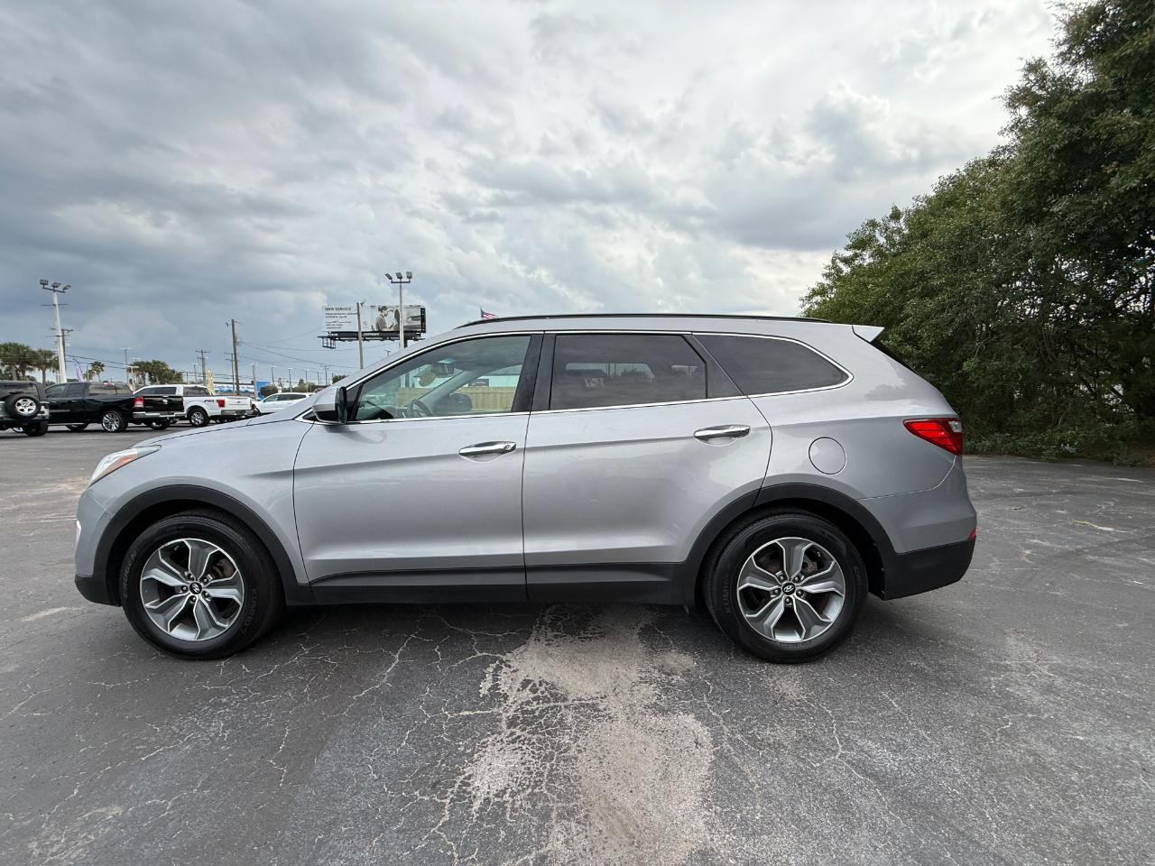 Hyundai Santa Fe AWD 4dr SE 2016