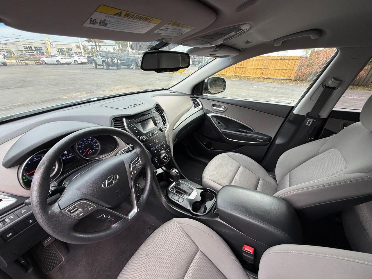 Hyundai Santa Fe AWD 4dr SE 2016