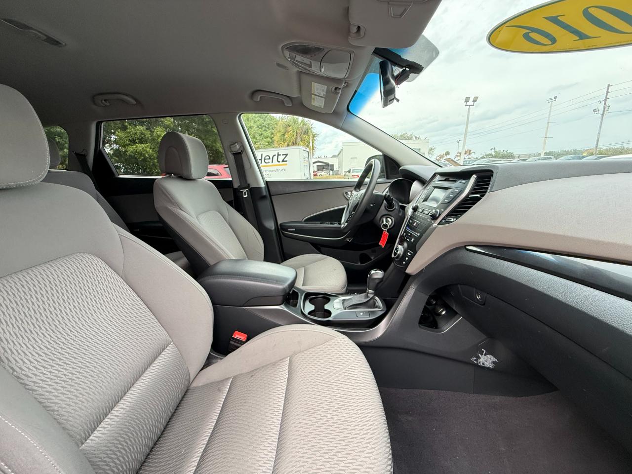 Hyundai Santa Fe AWD 4dr SE 2016