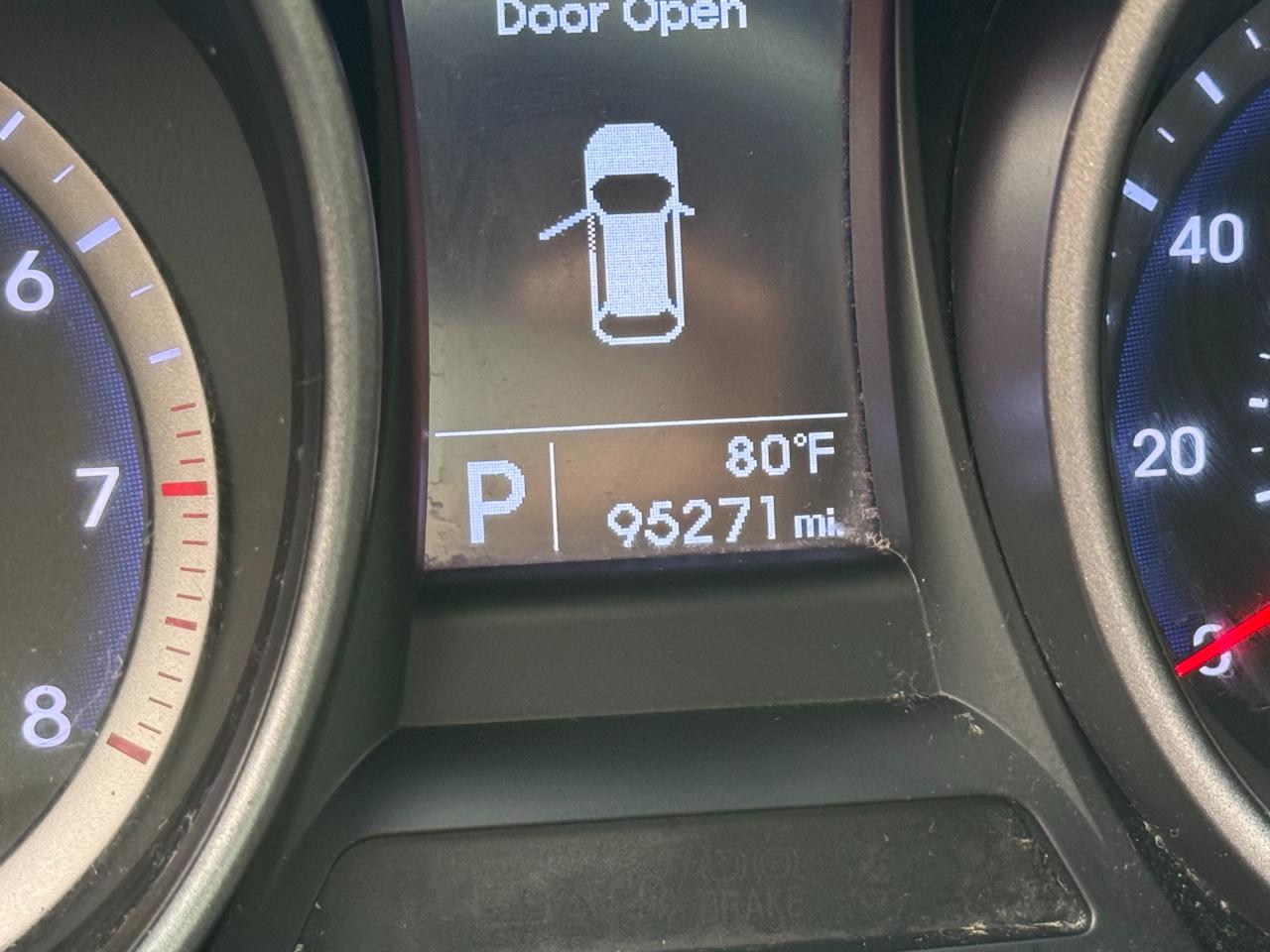 Hyundai Santa Fe AWD 4dr SE 2016