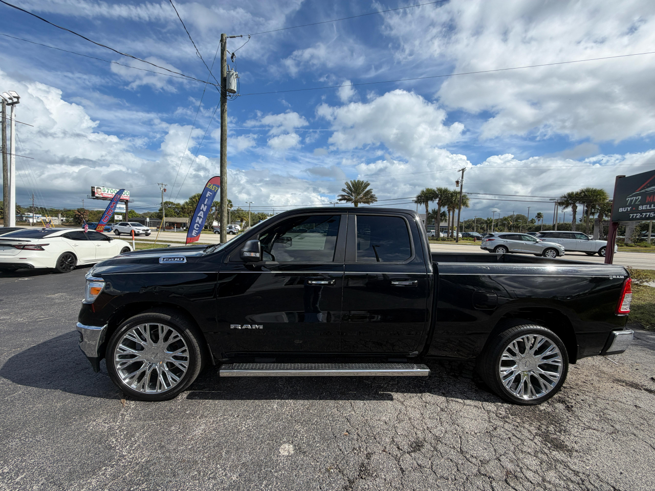 RAM 1500 Big Horn/Lone Star 4x2 Quad Cab 6'4" Box 2019