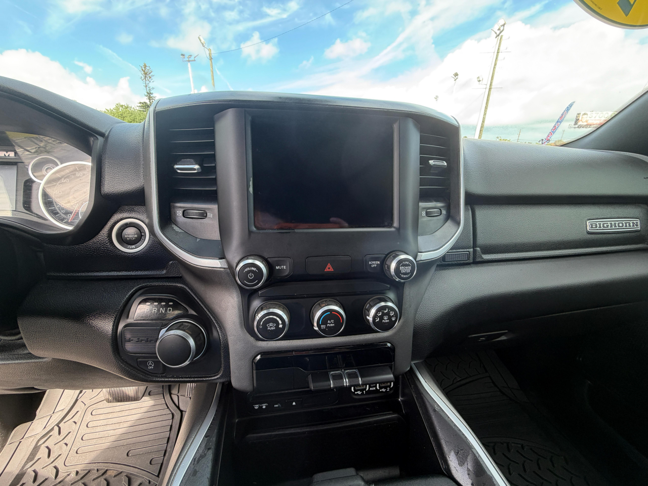 RAM 1500 Big Horn/Lone Star 4x2 Quad Cab 6'4" Box 2019