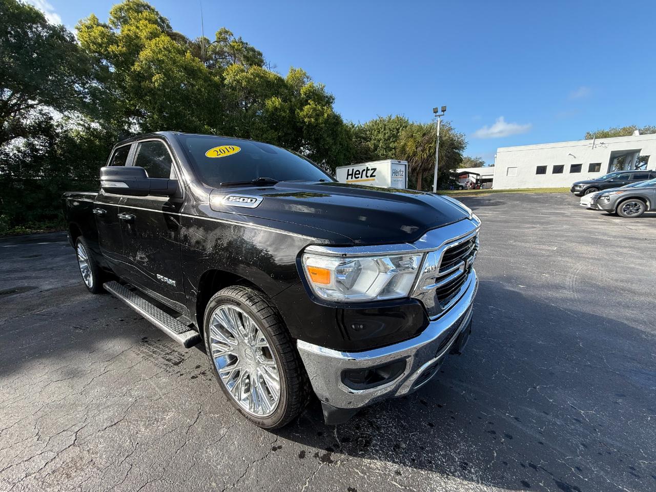 RAM 1500 Big Horn/Lone Star 4x2 Quad Cab 6'4" Box 2019