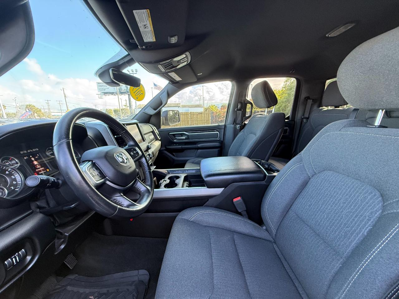 RAM 1500 Big Horn/Lone Star 4x2 Quad Cab 6'4" Box 2019