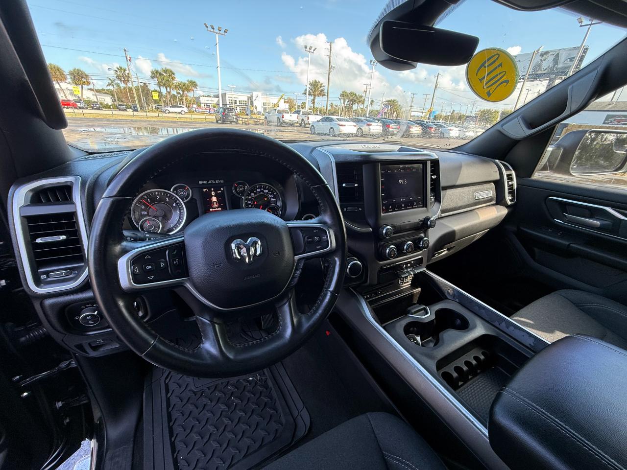 RAM 1500 Big Horn/Lone Star 4x2 Quad Cab 6'4" Box 2019