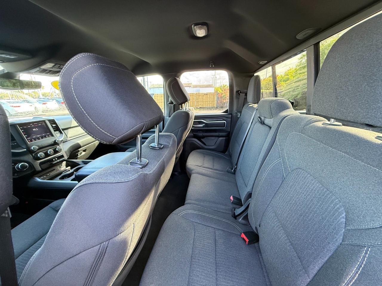 RAM 1500 Big Horn/Lone Star 4x2 Quad Cab 6'4" Box 2019