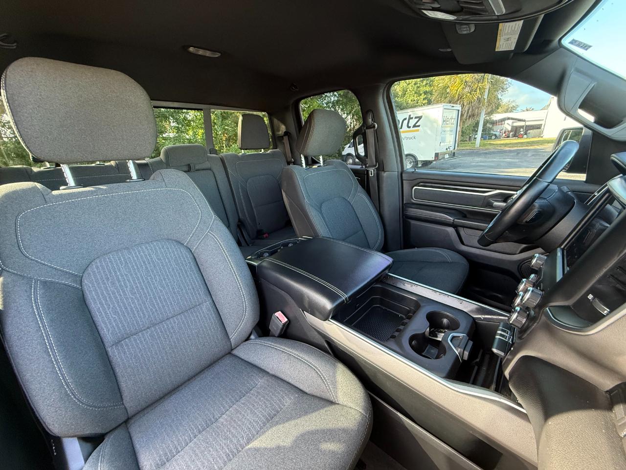 RAM 1500 Big Horn/Lone Star 4x2 Quad Cab 6'4" Box 2019