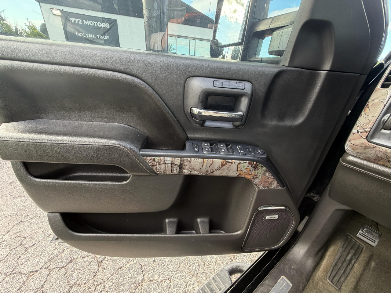 Chevrolet Silverado 1500 4WD Crew Cab 143.5" LTZ w/2LZ 2016