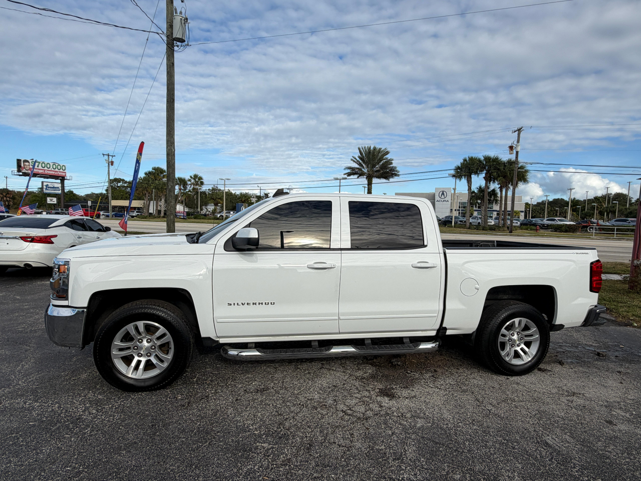 Chevrolet Silverado 1500 2WD Crew Cab 143.5" LT w/1LT 2016