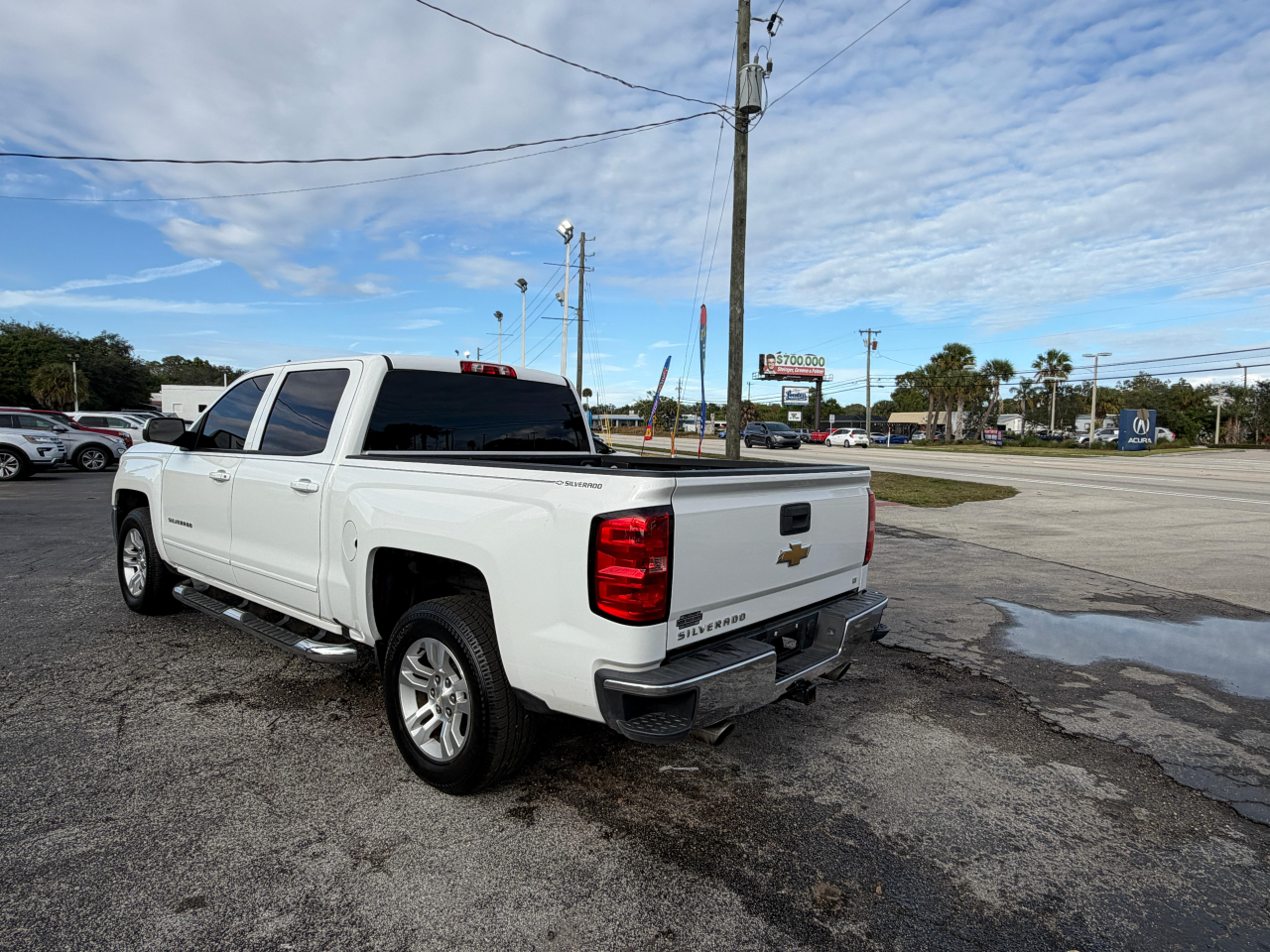 Chevrolet Silverado 1500 2WD Crew Cab 143.5" LT w/1LT 2016
