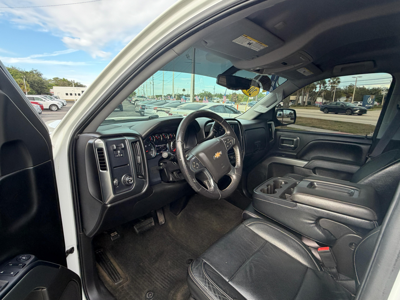 Chevrolet Silverado 1500 2WD Crew Cab 143.5" LT w/1LT 2016