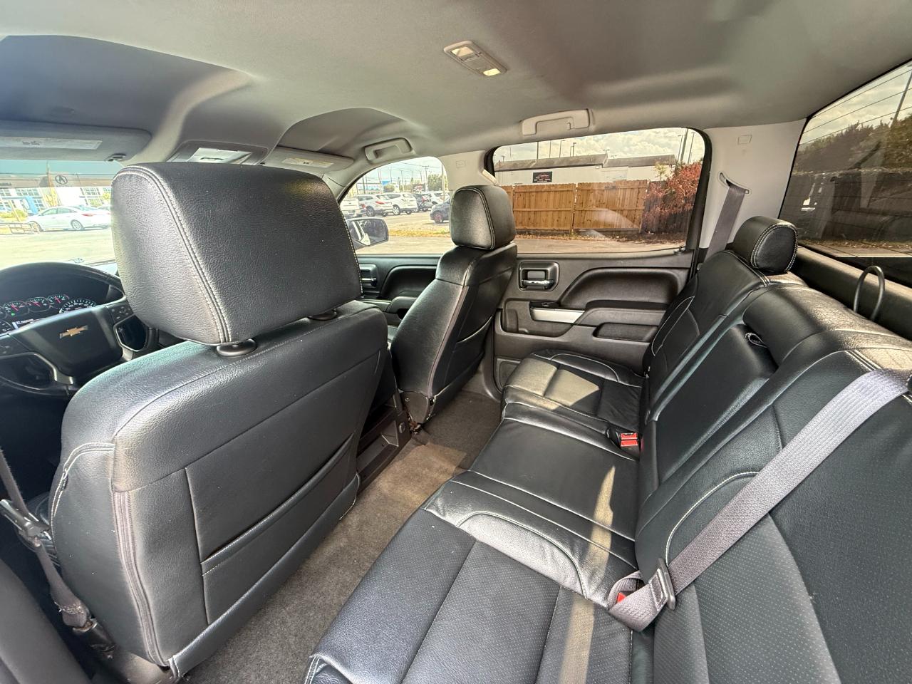 Chevrolet Silverado 1500 2WD Crew Cab 143.5" LT w/1LT 2016