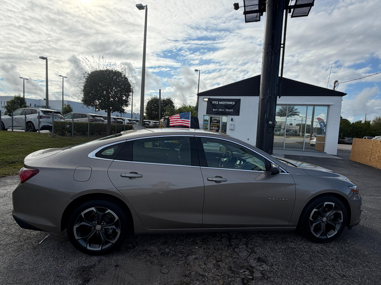 Chevrolet Malibu 4dr Sdn LT 2022
