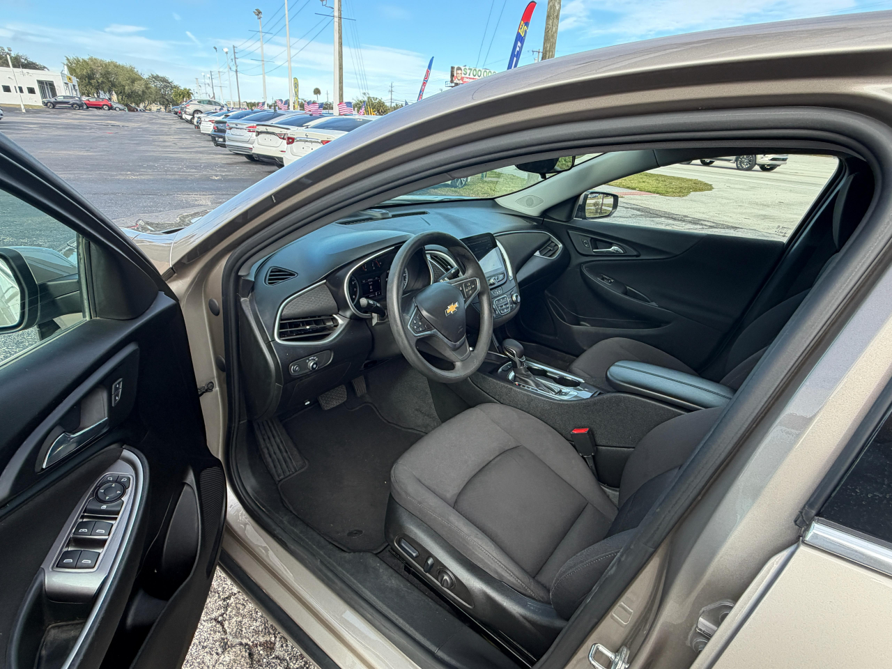 Chevrolet Malibu 4dr Sdn LT 2022