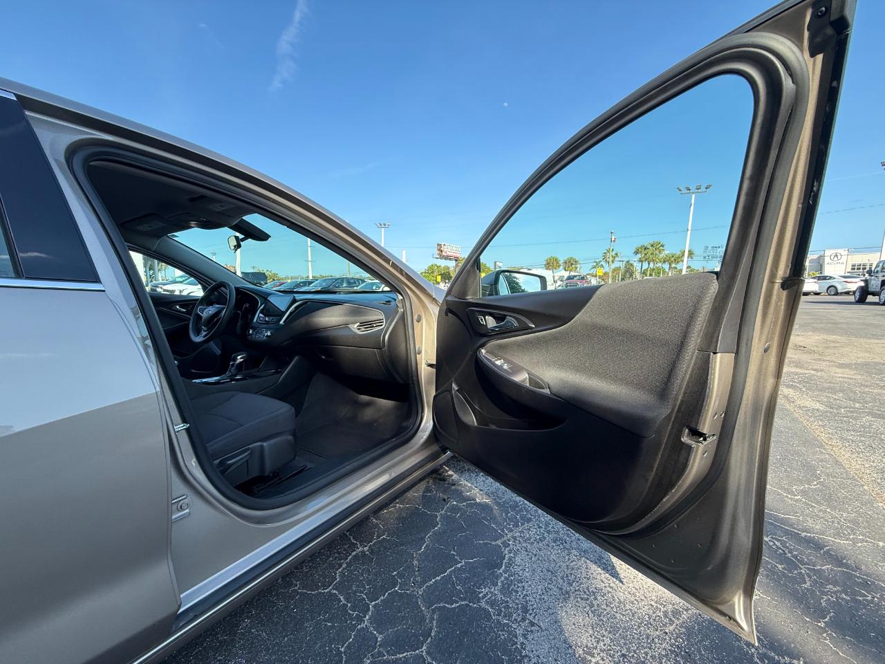 Chevrolet Malibu 4dr Sdn LT 2022