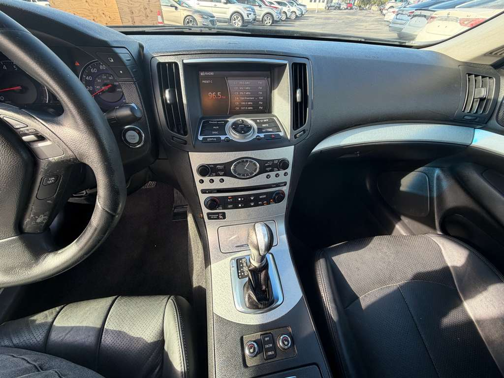 Infiniti G37 Sedan 4dr x AWD 2009