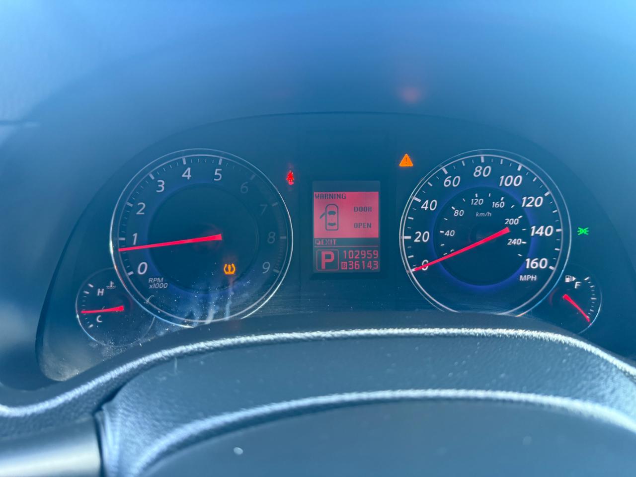 Infiniti G37 Sedan 4dr x AWD 2009