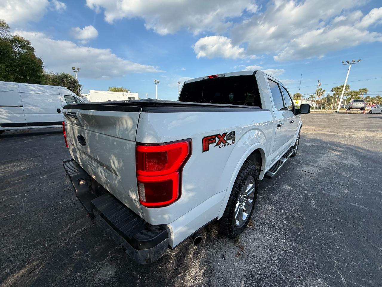 Ford F-150 Lariat 4WD SuperCrew 5.5' Box 2019