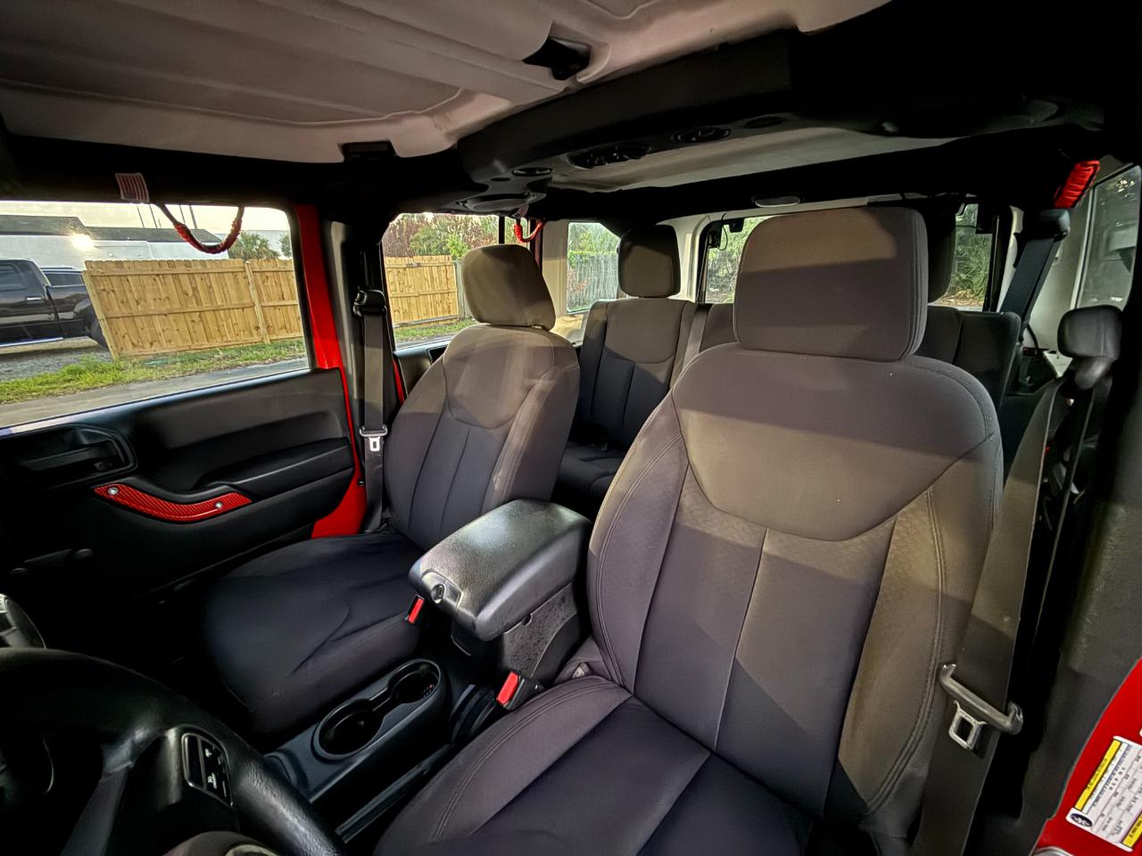 Jeep Wrangler Unlimited 4WD 4dr Sport 2013