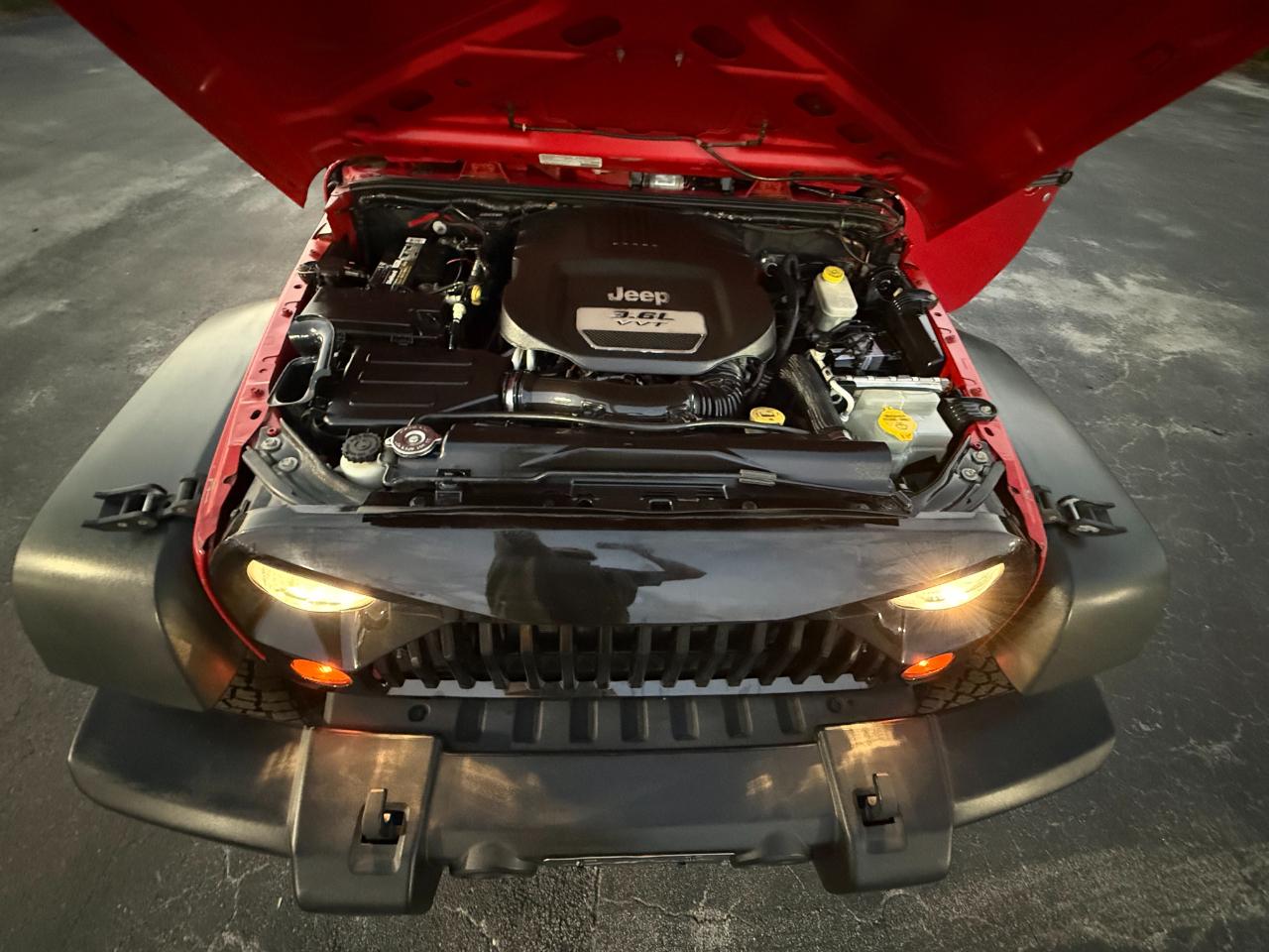 Jeep Wrangler Unlimited 4WD 4dr Sport 2013