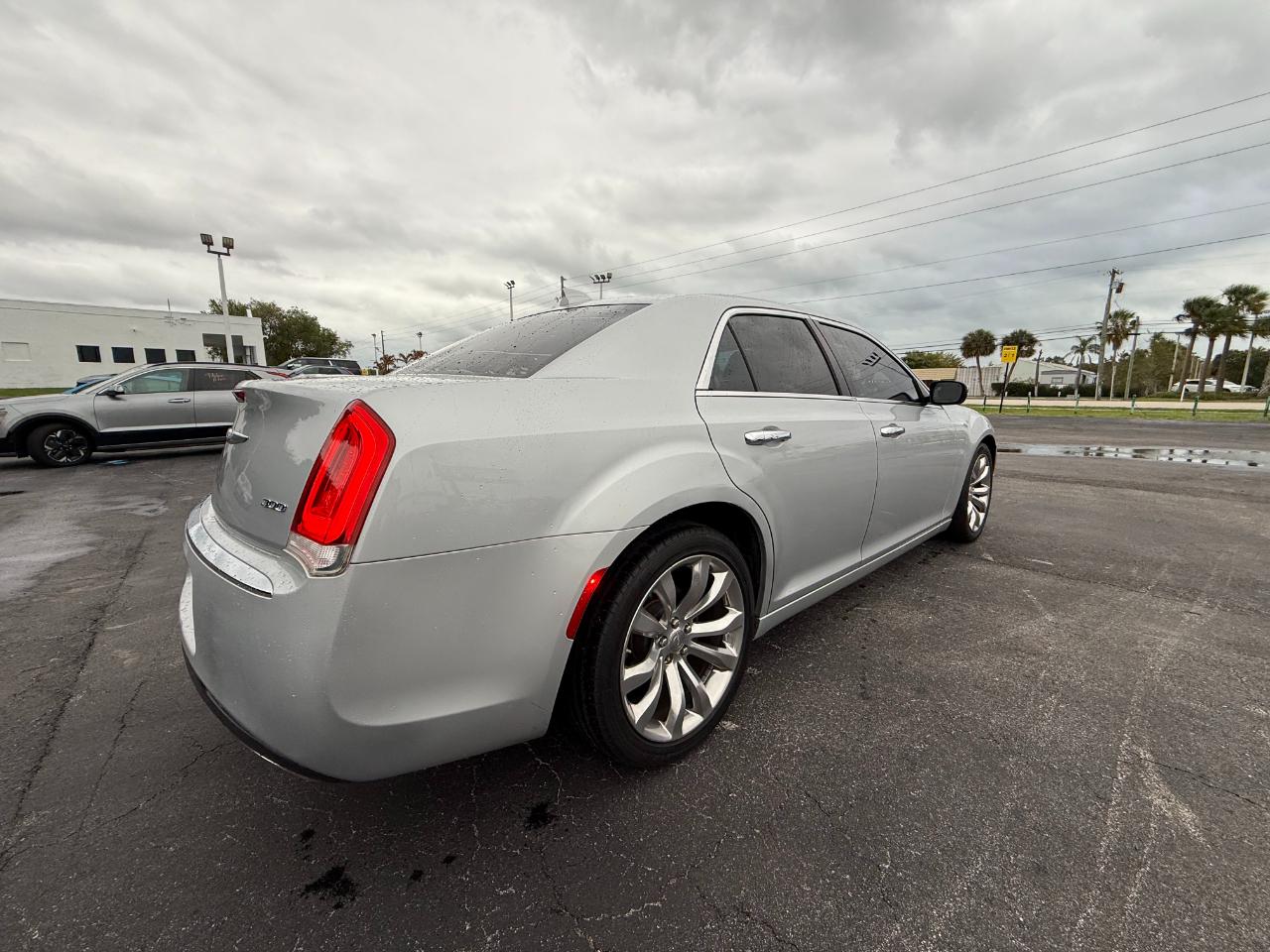 Chrysler 300 Limited 2020