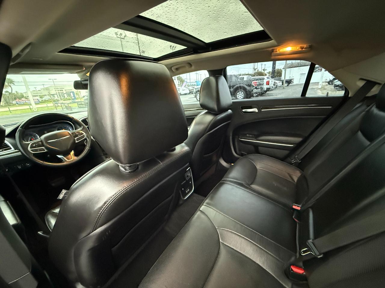 Chrysler 300 Limited 2020