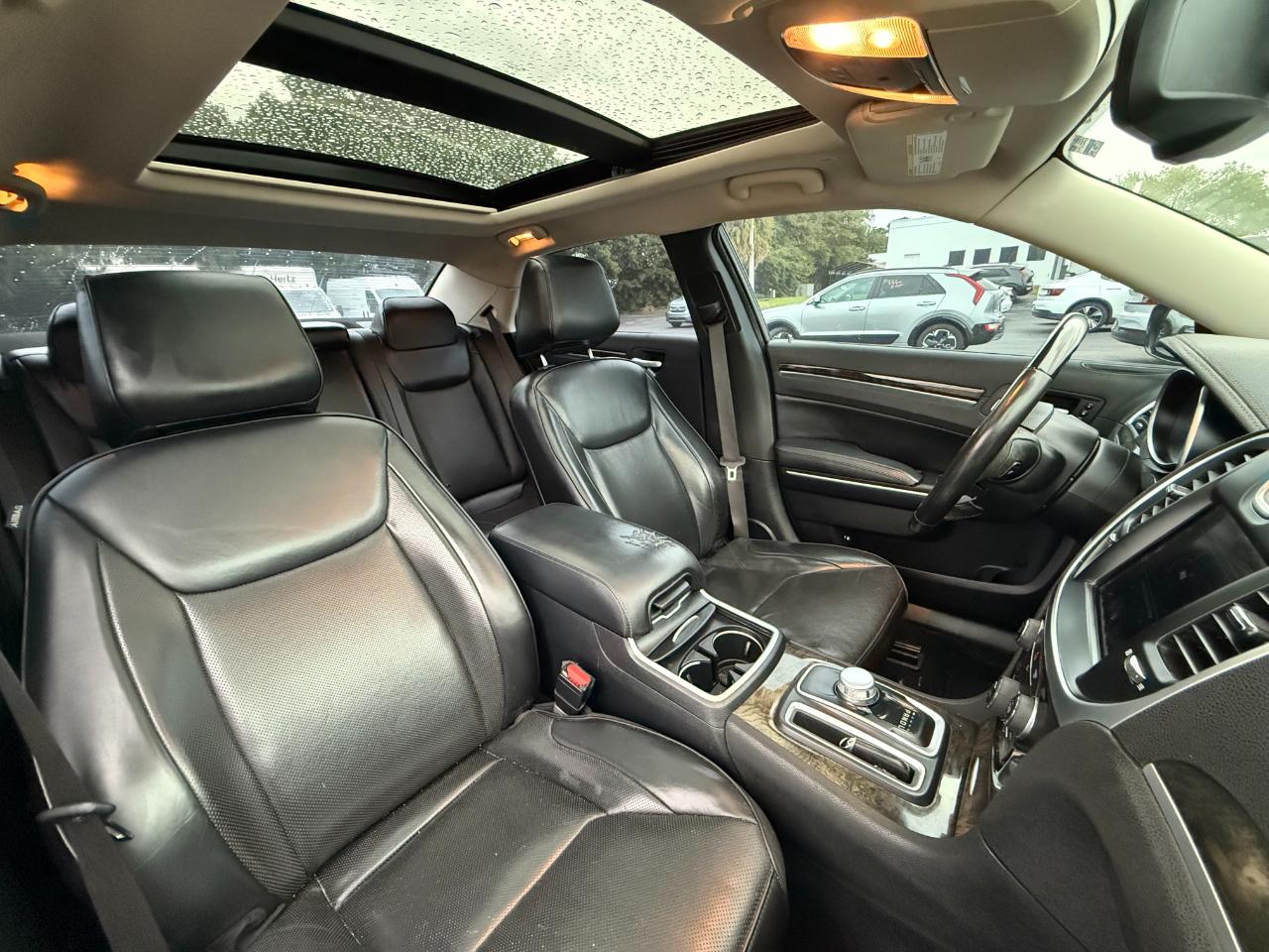 Chrysler 300 Limited 2020