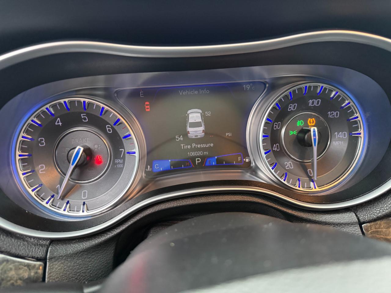 Chrysler 300 Limited 2020