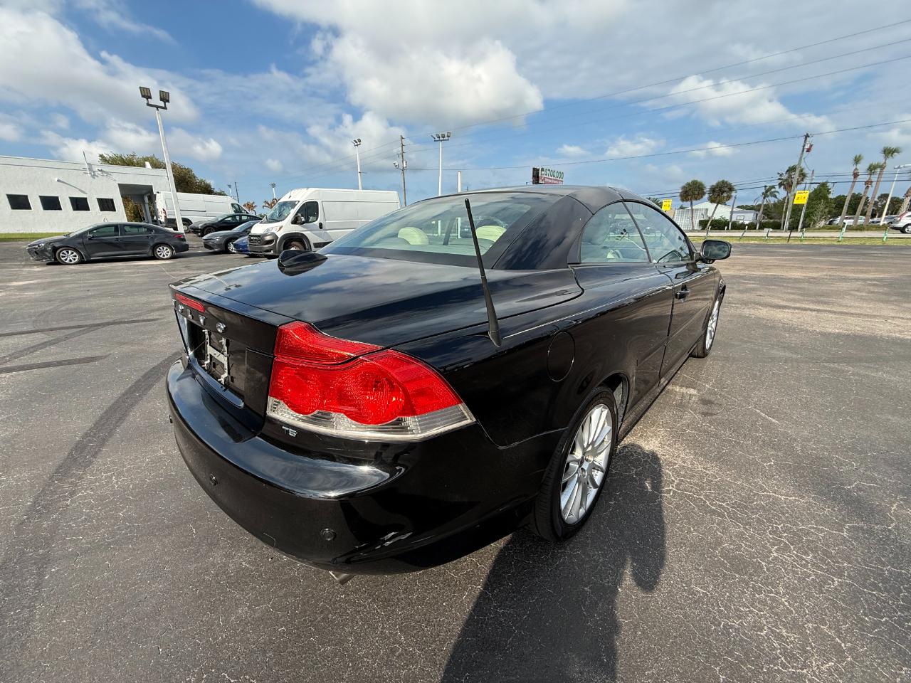 Volvo C70 2dr Conv Man 2009