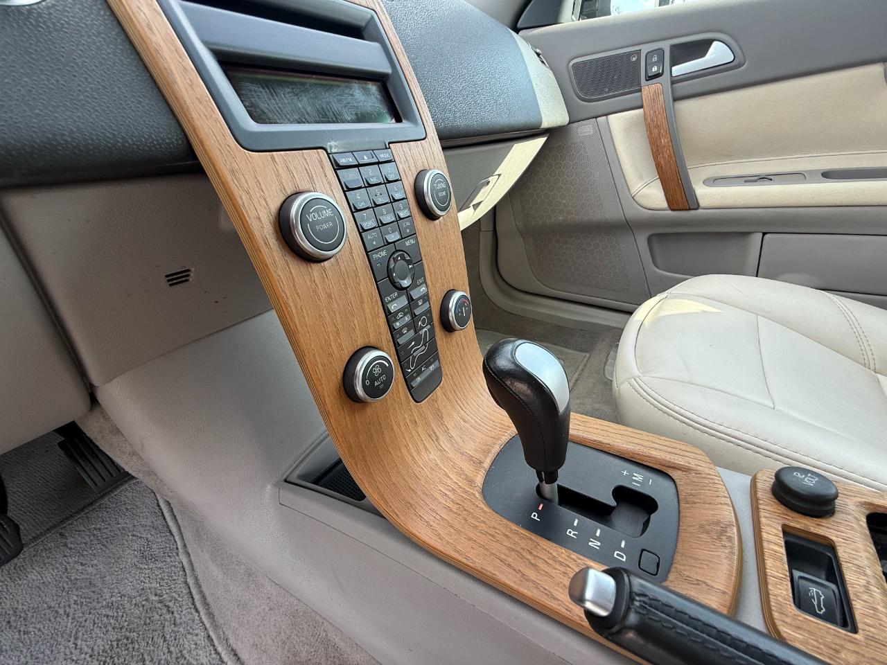 Volvo C70 2dr Conv Man 2009