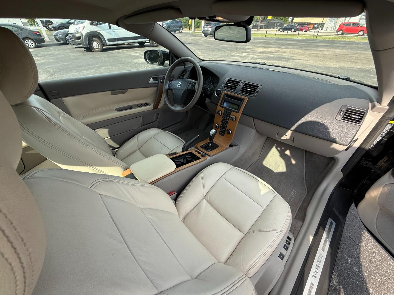 Volvo C70 2dr Conv Man 2009